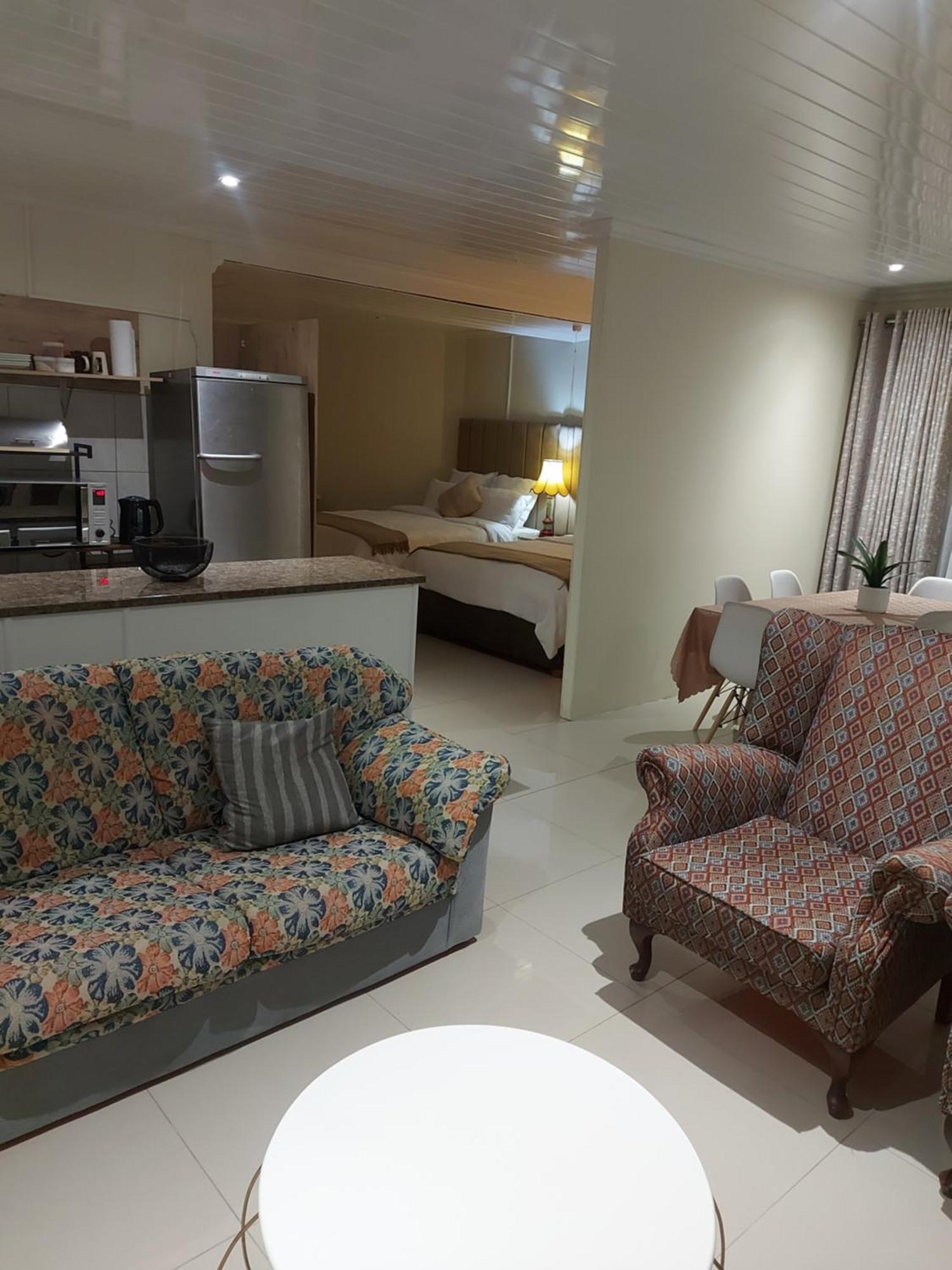 Purple Olive Guest House Претория Экстерьер фото
